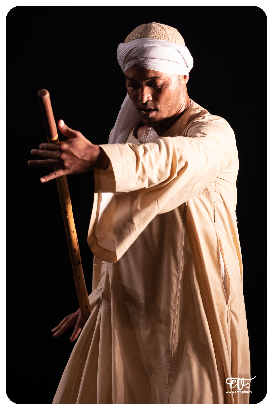 DANS LE CERCLE DES HOMMES DU NIL - CENTRE MEDHAT FAWZY DE MALLAW